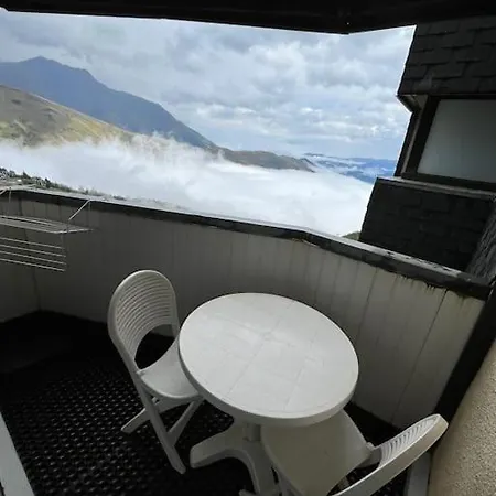 Pla D'adet Aux Pieds Des Pistes