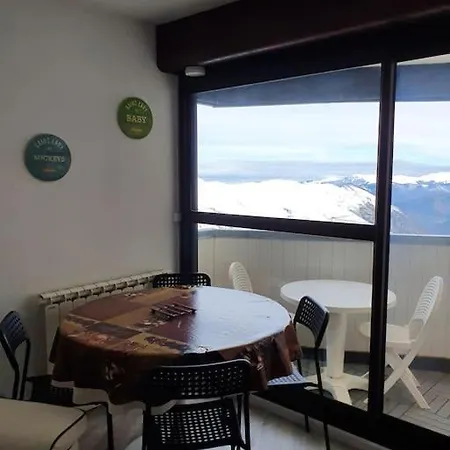 Pla D'adet Aux Pieds Des Pistes